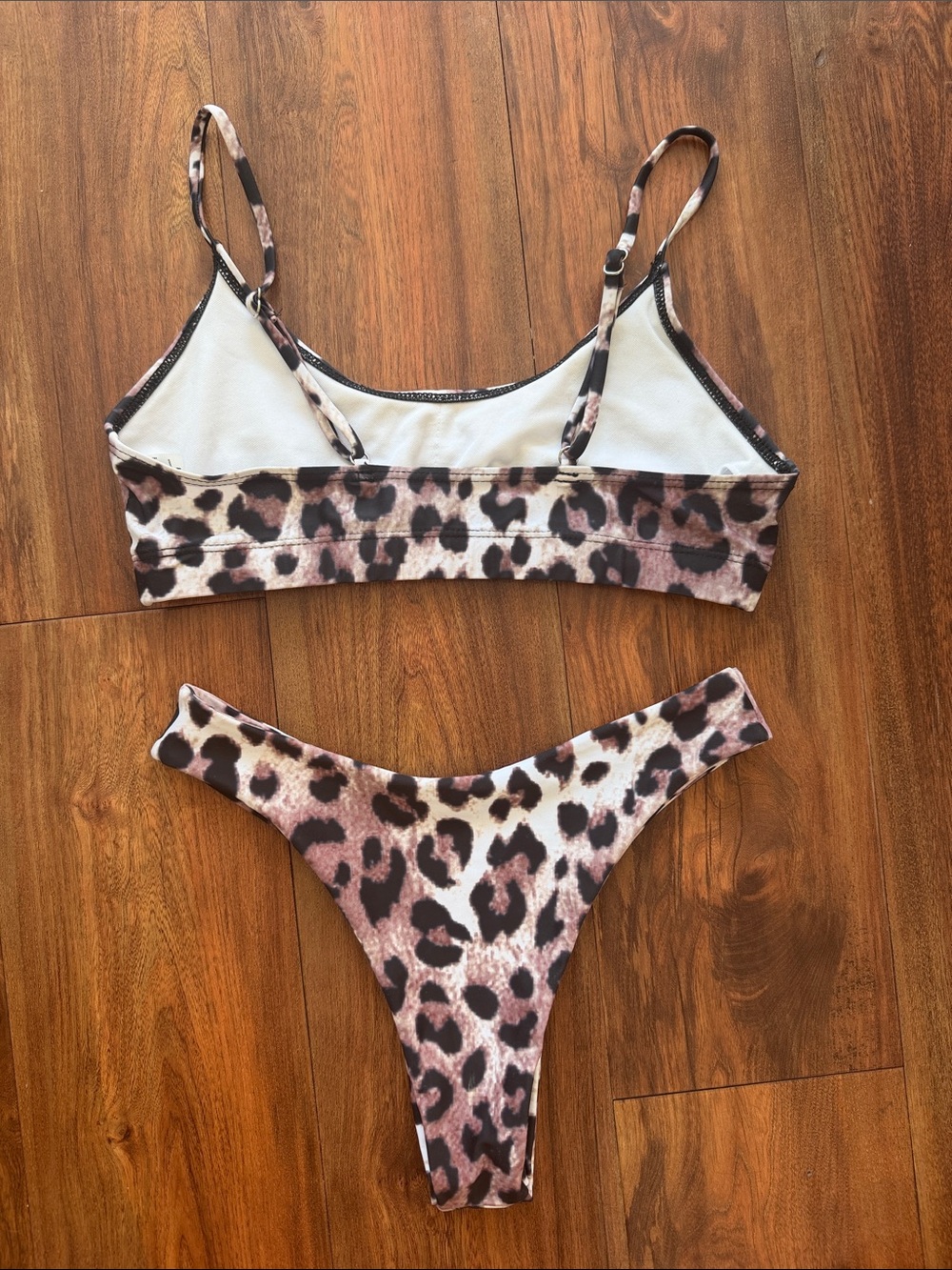 Leopard bikini - Picture 7 of 7